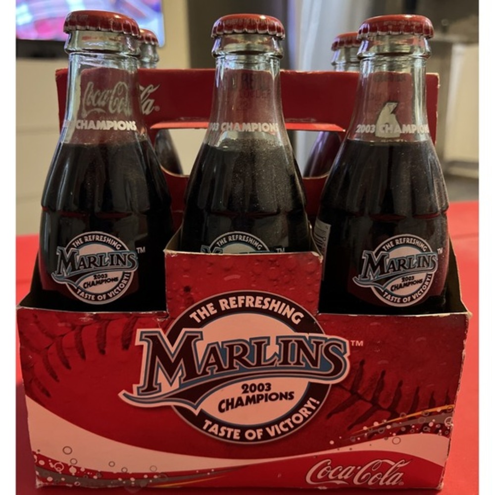 2003 Florida Marlins World‎ Series Champion Coca Cola 6 Pack Glass Bottle Set
